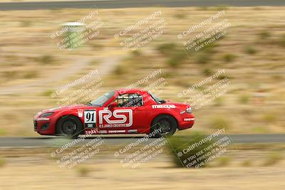 media/Jun-01-2025-CalClub SCCA (Sun) [[eae223c5dd]]/Group 6/Lap race/